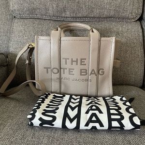 Marc Jacobs leather small tote bag